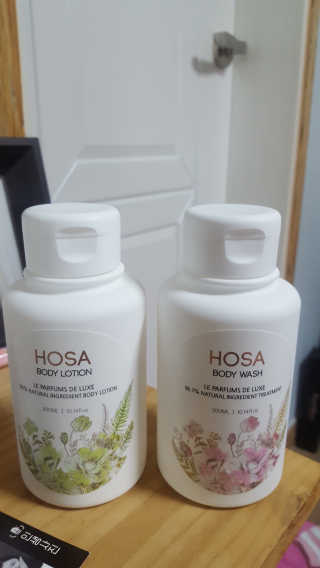 HOSA BODY WASH+BODY LOTION — 3.67점을 준 리뷰어가 2018년 4월 올린 사용 사진