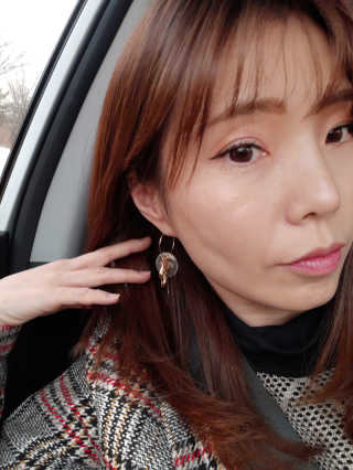 터치인솔 메탈리스트 스파클링 포일드 피그먼트 — 4점을 준 리뷰어가 2019년 1월 올린 사용 사진