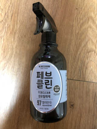 더블유드레스룸 페브클린 500ml — 4.33점을 준 리뷰어가 2018년 11월 올린 사용 사진