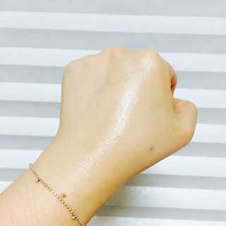 포렌코즈 아쿠아 커넥션 크림 — 5점을 준 리뷰어가 2017년 8월 올린 사용 사진