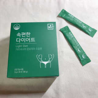 네츄럴굿띵스 속편한 다이어트 30포 — 4점을 준 리뷰어가 2019년 10월 올린 사용 사진