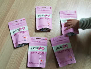 락토조이 구미젤리 복숭아맛 — 4.5점을 준 리뷰어가 2019년 10월 올린 사용 사진