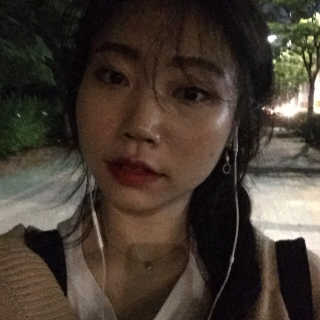 Dr.메디션 본래의 피부로 되돌려주는 리턴미백에센스 — 4.5점을 준 리뷰어가 2018년 9월 올린 사용 사진
