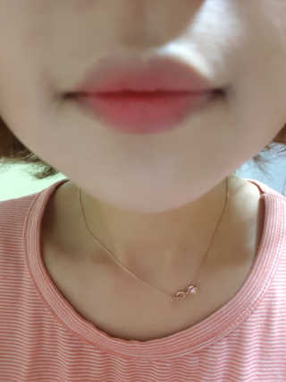 [블랙루즈] 에어 핏 촉촉틴트 + 크리미 벨벳 립크레용 — 5점을 준 리뷰어가 2018년 7월 올린 사용 사진
