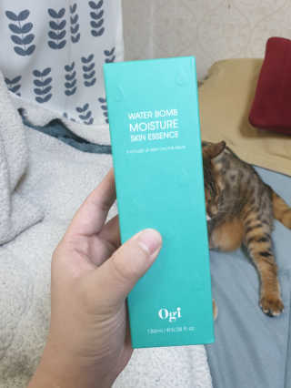 오지아이 워터 밤 모이스처 스킨 에센스 180ml — 2점을 준 리뷰어가 2020년 2월 올린 사용 사진