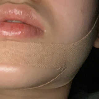 아이디플라코스메틱 아이디 페이스핏 마이너스 밴드 — 4.5점을 준 리뷰어가 2019년 9월 올린 사용 사진