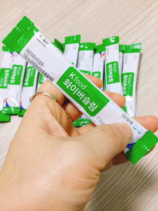 두루원 똥기사의 Kfood 화이버슬림 — 4.5점을 준 리뷰어가 2018년 11월 올린 사용 사진