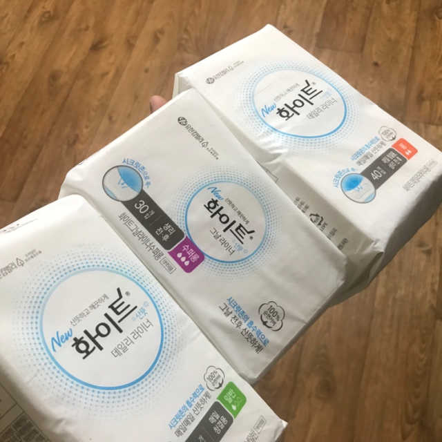 화이트 데일리 산뜻 라이너 리뷰 사진