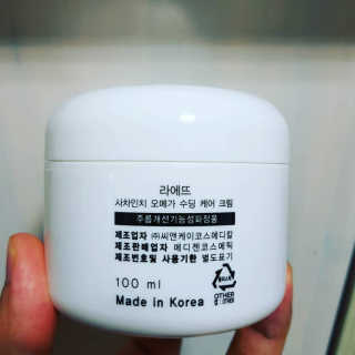 (주)이스터비엔에프 라에뜨 사차인치 오메가 크림 100ml — 4.67점을 준 리뷰어가 2018년 6월 올린 사용 사진