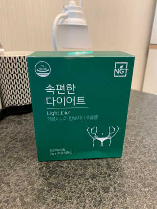 네츄럴굿띵스 속편한 다이어트 30포 — 5점을 준 리뷰어가 2019년 10월 올린 사용 사진