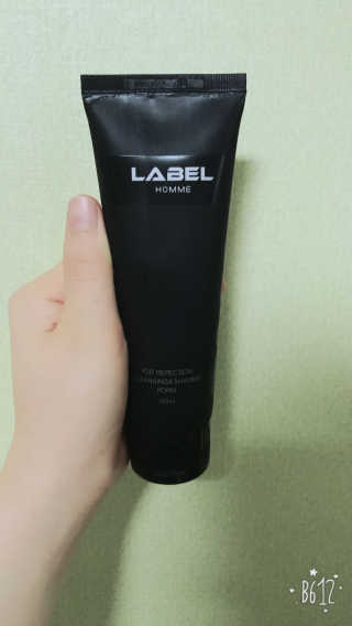 레이블옴므-labelhomme 포 리펙션 클렌징&쉐이빙 폼 — 4점을 준 리뷰어가 2017년 1월 올린 사용 사진