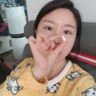 라플레 염창환 박사의 3세대 유산균, 인빅터스 프로 — 4점을 준 리뷰어가 2019년 11월 올린 사용 사진