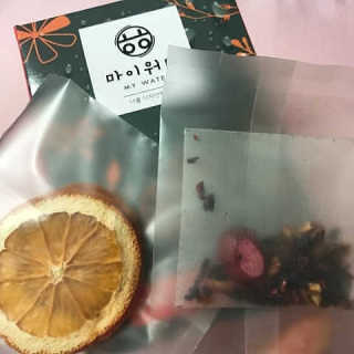 ㅎㅎ마이워터 ㅎㅎ 마이워터 과일워터팩_레몬오렌지 — 5점을 준 리뷰어가 2017년 12월 올린 사용 사진