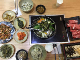 미스터시래기_수원점 [미스터시래기_수원]시래기샤브샤브와 꼬막무침2인SET — 5점을 준 리뷰어가 2019년 1월 올린 사용 사진