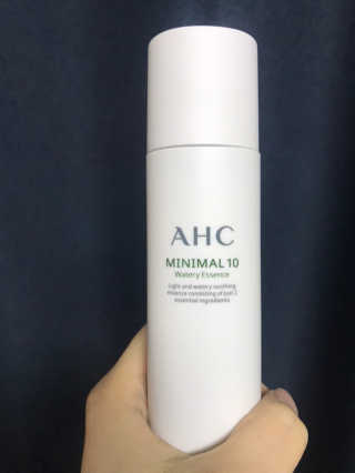 AHC 에이 에이치 씨 미니멀 10 워터리 에센스 — 3점을 준 리뷰어가 2018년 12월 올린 사용 사진