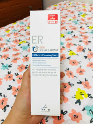 Dr.메디션 ER 네이처 클렌징폼- 오일리스킨용 — 5점을 준 리뷰어가 2018년 7월 올린 사용 사진