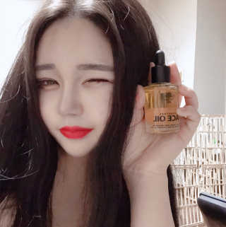 쏘내추럴 시그니처 페이스 오일 — 5점을 준 리뷰어가 2019년 10월 올린 사용 사진