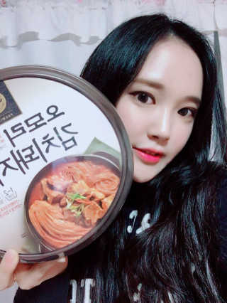 GS25 YOU US  오모리김치돼지찜 — 3.17점을 준 리뷰어가 2018년 3월 올린 사용 사진