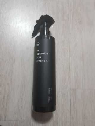 PEACE MOMENT 피스모먼트 인세컨즈포키친 320mL 천연살균소독제 — 5점을 준 리뷰어가 2019년 2월 올린 사용 사진
