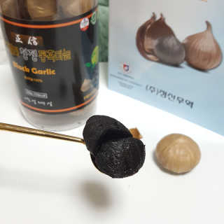 정신무역 티베트 히말라야 샹그릴라 통흑마늘 250g — 5점을 준 리뷰어가 2020년 3월 올린 사용 사진