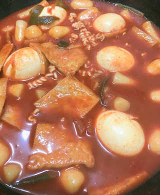 미쓰리떡볶이 just 10 min 패키지 — 4점을 준 리뷰어가 2018년 5월 올린 사용 사진