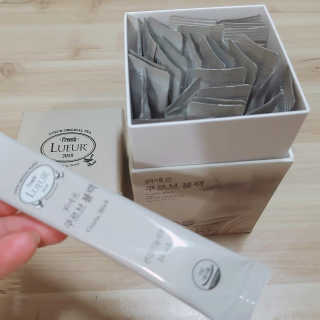 [하우투잇] 뤼에르 쿠르브 블랙 10ml x 30포 총 300ml — 5점을 준 리뷰어가 2020년 3월 올린 사용 사진