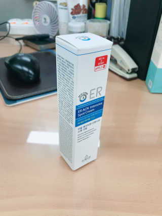 Dr.메디션 ER ACN 인텐시브 스팟 크림 — 5점을 준 리뷰어가 2018년 7월 올린 사용 사진