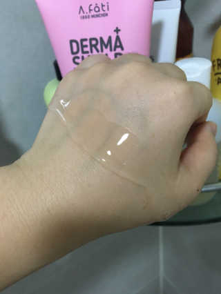 어파티 더마실드 바디워시 비타민트 300ml — 5점을 준 리뷰어가 2018년 7월 올린 사용 사진