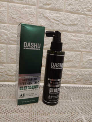 다슈코리아 다슈 데일리 안티 헤어로스 허브 헤어토닉 150ml — 5점을 준 리뷰어가 2020년 1월 올린 사용 사진