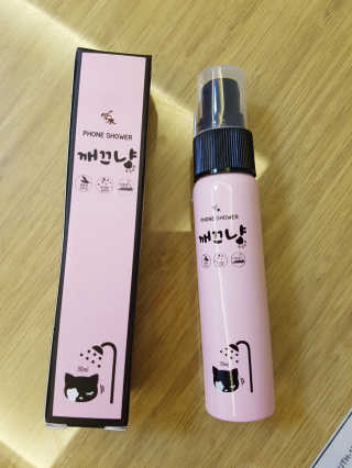 쏘닷B 휴대폰 살균소독제 깨끄냥 — 5점을 준 리뷰어가 2017년 6월 올린 사용 사진