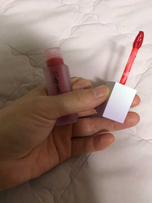 프리티필터 쉬폰 벨벳 립틴트 리뷰 사진