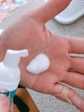 폼글 I foamgle [폼글] 거품가글 50ml 3종 - 민트, 라벤더, 라즈베리 — 4.5점을 준 리뷰어가 2019년 11월 올린 사용 사진