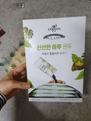 (주)쟈뎅 [쟈뎅] 클래스 신선한 하루 원두+여과지 SET — 5점을 준 리뷰어가 2019년 3월 올린 사용 사진