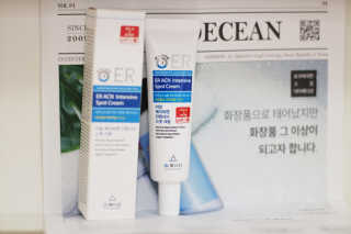 Dr.메디션 ER ACN 인텐시브 스팟 크림 — 5점을 준 리뷰어가 2018년 7월 올린 사용 사진