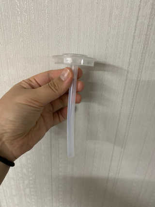 유비맘 샘방지 PPSU 빨대컵_컬러 랜덤 발송 — 3점을 준 리뷰어가 2020년 4월 올린 사용 사진