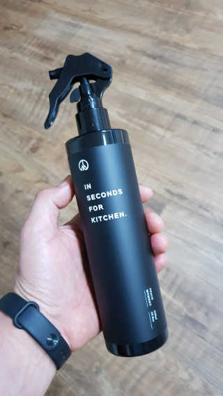 PEACE MOMENT 피스모먼트 인세컨즈포키친 320mL 천연살균소독제 — 5점을 준 리뷰어가 2019년 2월 올린 사용 사진