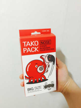 나이팅게일 TAKO PACK NOSE [문어코팩] — 5점을 준 리뷰어가 2017년 5월 올린 사용 사진