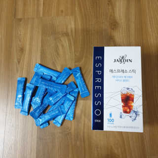 (주)쟈뎅 [쟈뎅] 에스프레소스틱 아이스블렌드 — 5점을 준 리뷰어가 2019년 5월 올린 사용 사진