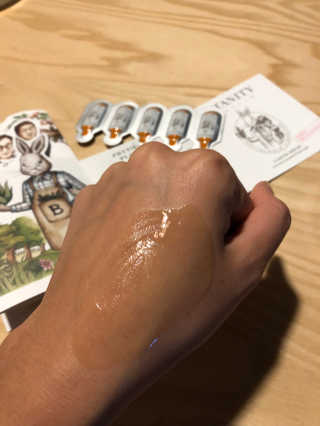 보타니티 [홍]조[진]정[결]케어 플라본 세럼 — 5점을 준 리뷰어가 2018년 5월 올린 사용 사진