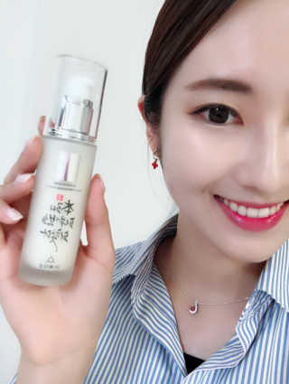 Dr.메디션 본래의 피부로 되돌려주는 리턴미백에센스 — 5점을 준 리뷰어가 2018년 9월 올린 사용 사진