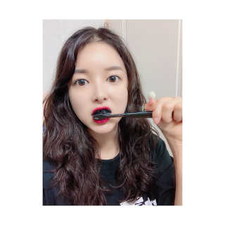 the naked object 디블랙팩치약 디블랙칫솔 세트 — 4.5점을 준 리뷰어가 2019년 6월 올린 사용 사진