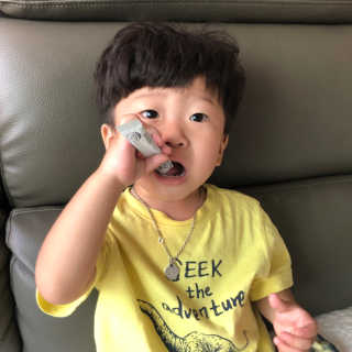 네츄럴굿띵스 퓨어 키즈 프로바이오틱스 60포 — 5점을 준 리뷰어가 2019년 6월 올린 사용 사진