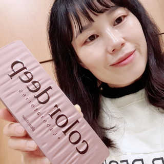 컬러딥 12색 글램샤인 아이섀도우 팔레트 — 4점을 준 리뷰어가 2020년 2월 올린 사용 사진