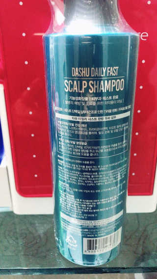 다슈코리아 다슈 데일리 패스트 한방 두피 샴푸 500ml — 4.83점을 준 리뷰어가 2018년 2월 올린 사용 사진