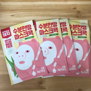 미팩토리 수분 만땅 마스크팩 5매 — 3.83점을 준 리뷰어가 2018년 2월 올린 사용 사진