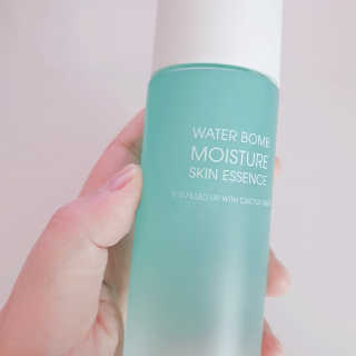 오지아이 워터 밤 모이스처 스킨 에센스 180ml — 5점을 준 리뷰어가 2020년 1월 올린 사용 사진
