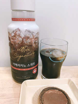 (주)쟈뎅 쟈뎅 시그니처 아메리카노 1.1L — 4.33점을 준 리뷰어가 2018년 8월 올린 사용 사진