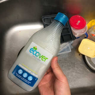 에코버 친환경 주방세제 450ml 무향+카모마일향 — 5점을 준 리뷰어가 2018년 12월 올린 사용 사진
