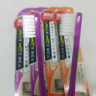 위드재팬 닦기쉬운 타나베 칫솔 — 5점을 준 리뷰어가 2019년 7월 올린 사용 사진