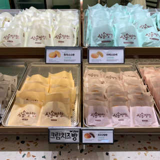 삼송빵집 부천점 [삼송빵집 부천역사점]삼송빵집 특별세트 — 5점을 준 리뷰어가 2019년 8월 올린 사용 사진